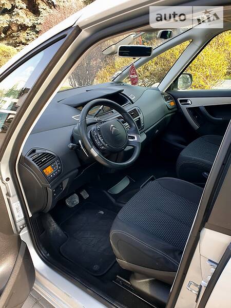 Мінівен Citroen Grand C4 Picasso 2011 в Тернополі фото 31 Мінівен Citroen Grand C4 Picasso 2011 в Тернополі