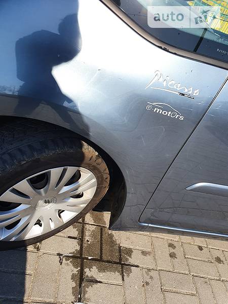 Універсал Citroen Grand C4 Picasso 2009 в Стрию
