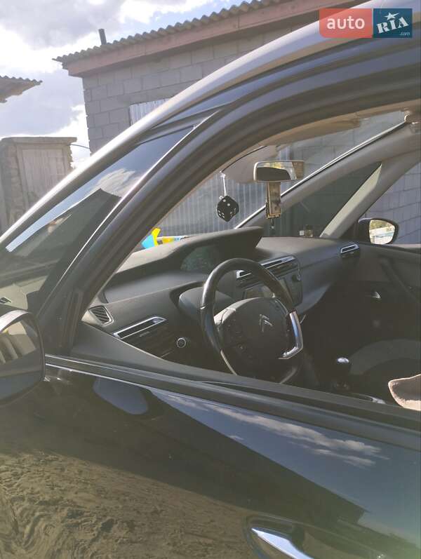 Минивэн Citroen Grand C4 Picasso 2015 в Сарнах