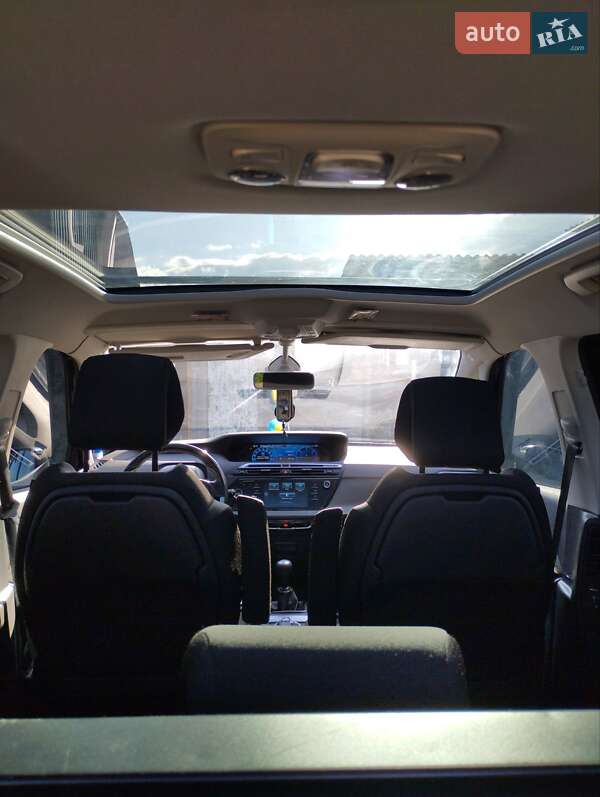 Минивэн Citroen Grand C4 Picasso 2015 в Сарнах