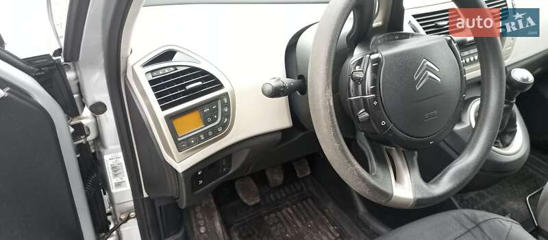 Минивэн Citroen Grand C4 Picasso 2007 в Гадяче