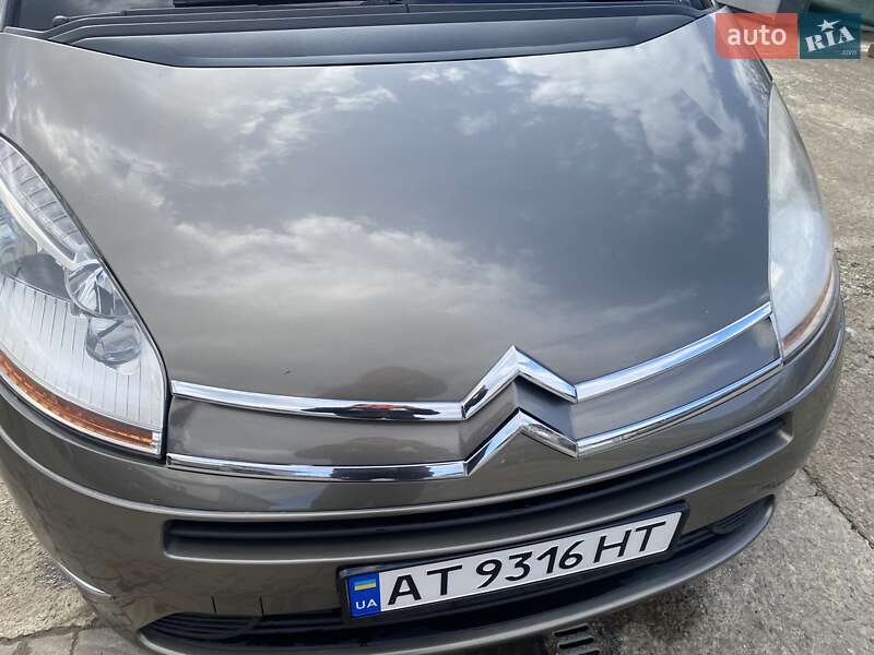 Минивэн Citroen Grand C4 Picasso 2010 в Болехове