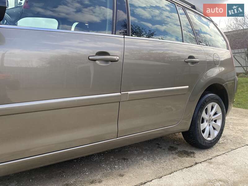 Минивэн Citroen Grand C4 Picasso 2010 в Болехове