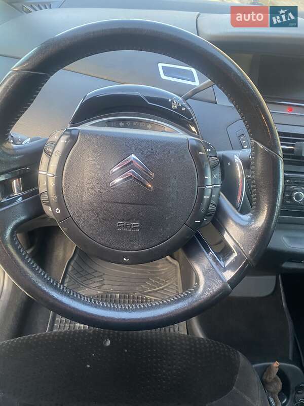 Минивэн Citroen Grand C4 Picasso 2010 в Болехове
