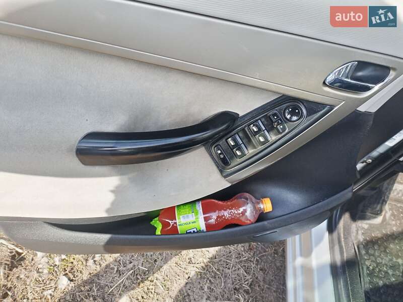 Минивэн Citroen Grand C4 Picasso 2007 в Гадяче