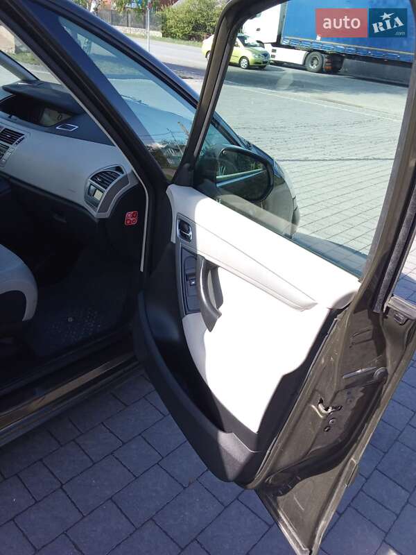 Мінівен Citroen Grand C4 Picasso 2012 в Долині