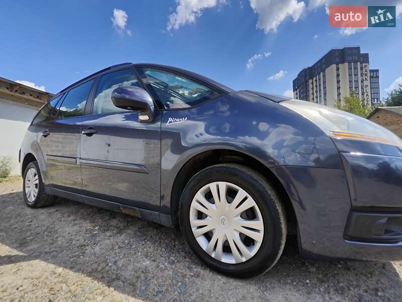 Минивэн Citroen Grand C4 Picasso 2010 в Киеве