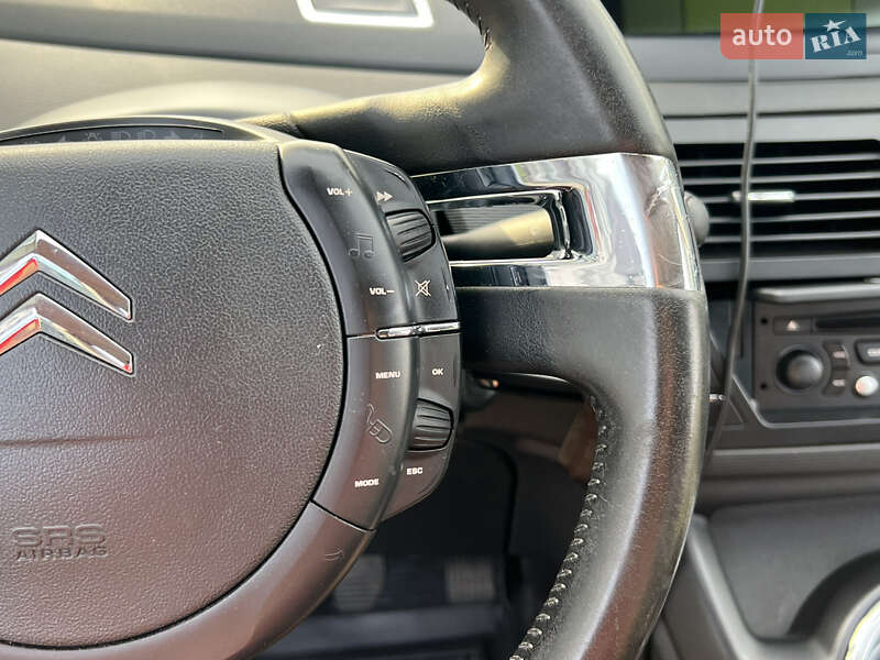 Минивэн Citroen Grand C4 Picasso 2010 в Березному