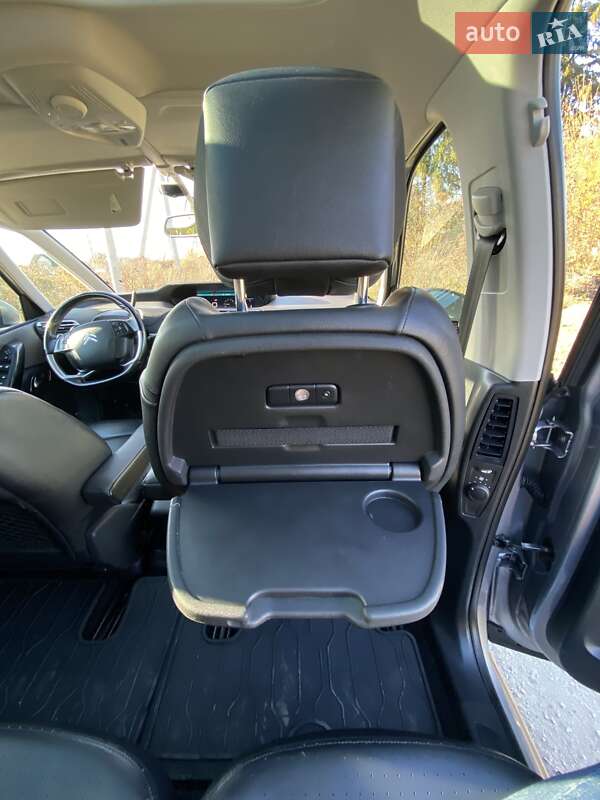 Минивэн Citroen Grand C4 Picasso 2016 в Кременце фото 15 Минивэн Citroen Grand C4 Picasso 2016 в Кременце