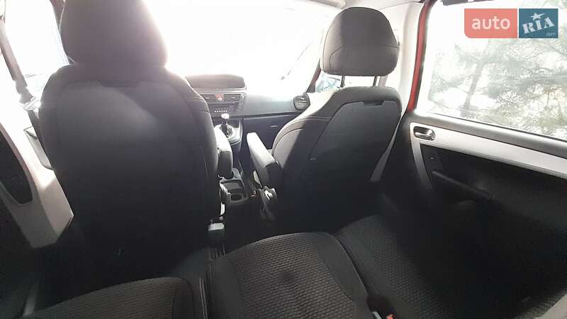 Минивэн Citroen Grand C4 Picasso 2010 в Самборе