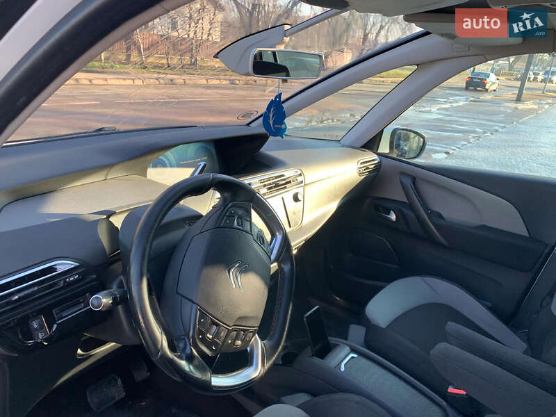 Минивэн Citroen Grand C4 Picasso 2016 в Львове