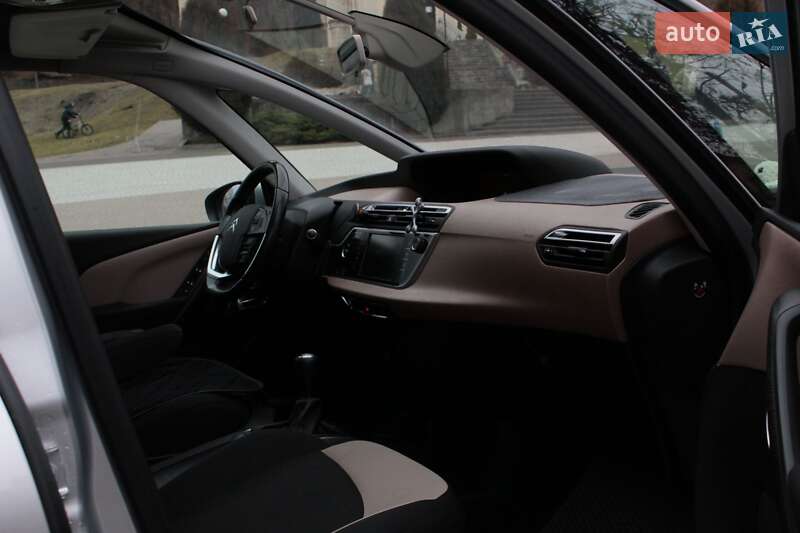 Минивэн Citroen Grand C4 Picasso 2013 в Львове