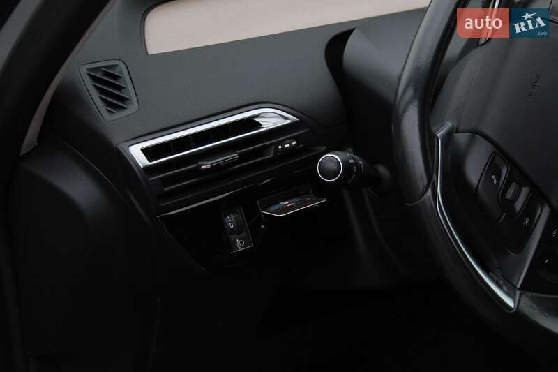 Минивэн Citroen Grand C4 Picasso 2013 в Львове