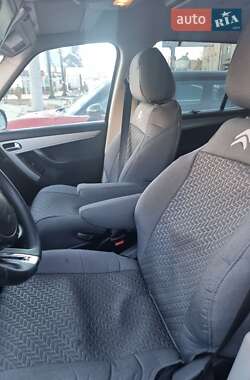 Мінівен Citroen Grand C4 Picasso 2010 в 