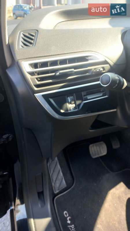 Минивэн Citroen Grand C4 Picasso 2014 в Миргороде