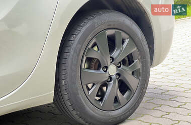 Минивэн Citroen Grand C4 Picasso 2015 в 