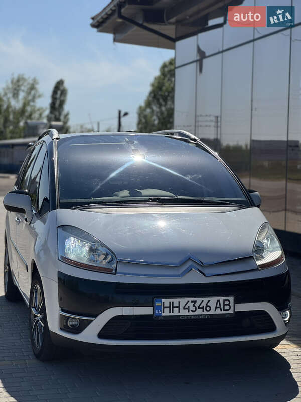 Citroen Grand C4 Picasso 2010