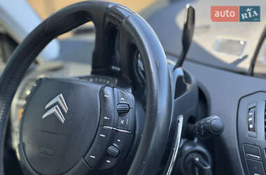Минивэн Citroen Grand C4 Picasso 2010 в 