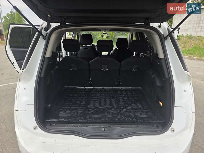 Мінівен Citroen Grand C4 Picasso 2014 в Дніпрі фото 5 Мінівен Citroen Grand C4 Picasso 2014 в Дніпрі