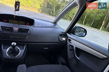 Минивэн Citroen Grand C4 Picasso 2012 в 