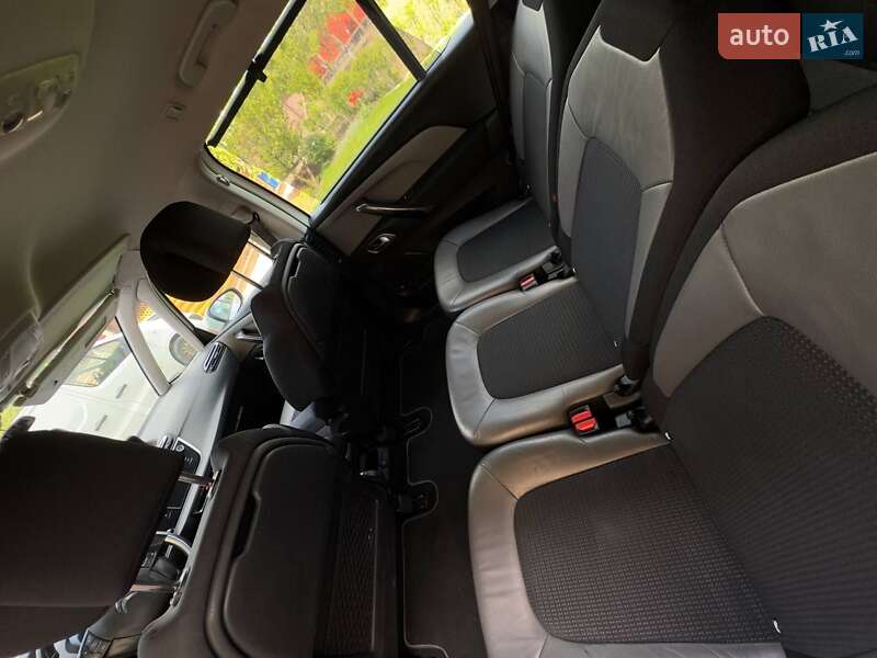Минивэн Citroen Grand C4 Picasso 2017 в Львове