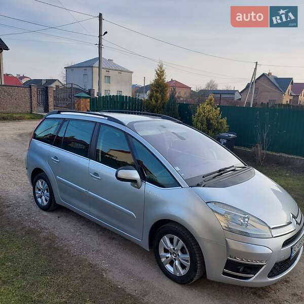 Минивэн Citroen Grand C4 Picasso 2011 в Комарному