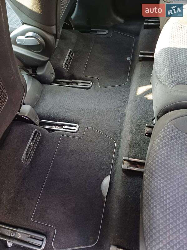 Мінівен Citroen Grand C4 Picasso 2009 в Глевасі