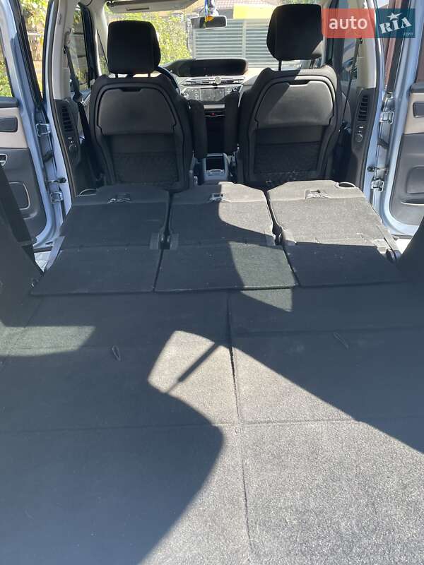 Минивэн Citroen Grand C4 Picasso 2014 в Вышгороде