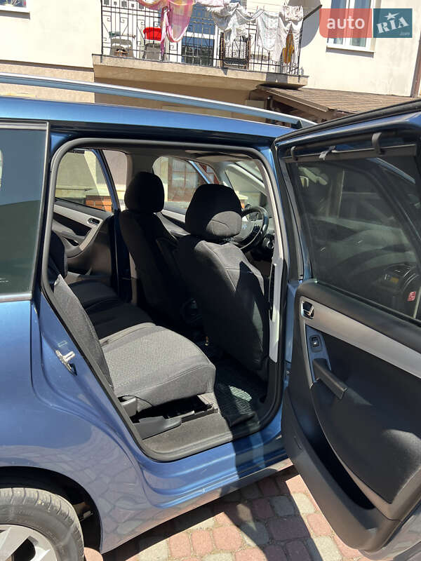 Минивэн Citroen Grand C4 Picasso 2011 в Львове