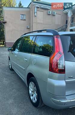 Минивэн Citroen Grand C4 Picasso 2011 в 
