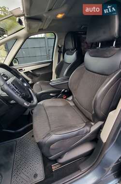 Минивэн Citroen Grand C4 Picasso 2009 в 
