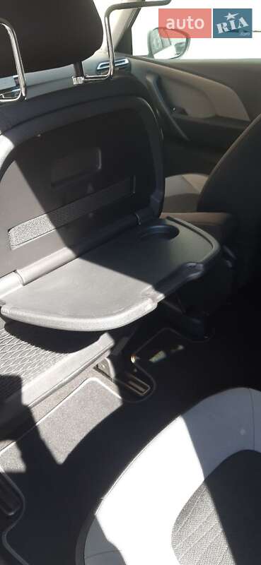 Минивэн Citroen Grand C4 Picasso 2014 в Киеве