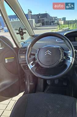 Минивэн Citroen Grand C4 Picasso 2010 в 