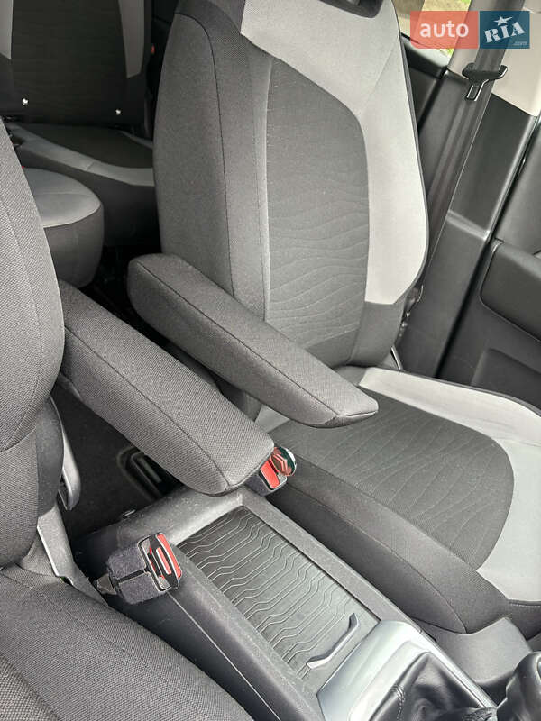 Минивэн Citroen Grand C4 Picasso 2015 в Тернополе