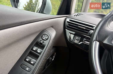 Мінівен Citroen Grand C4 Picasso 2015 в 