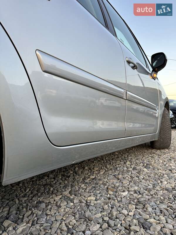 Минивэн Citroen Grand C4 Picasso 2011 в Бережанах