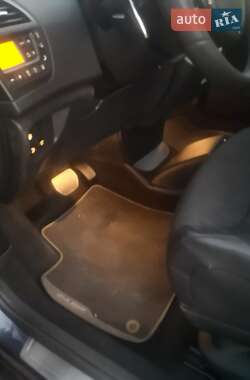 Минивэн Citroen Grand C4 Picasso 2011 в 