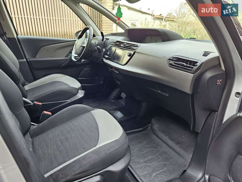 Минивэн Citroen Grand C4 Picasso 2015 в Луцке фото 8 Минивэн Citroen Grand C4 Picasso 2015 в Луцке