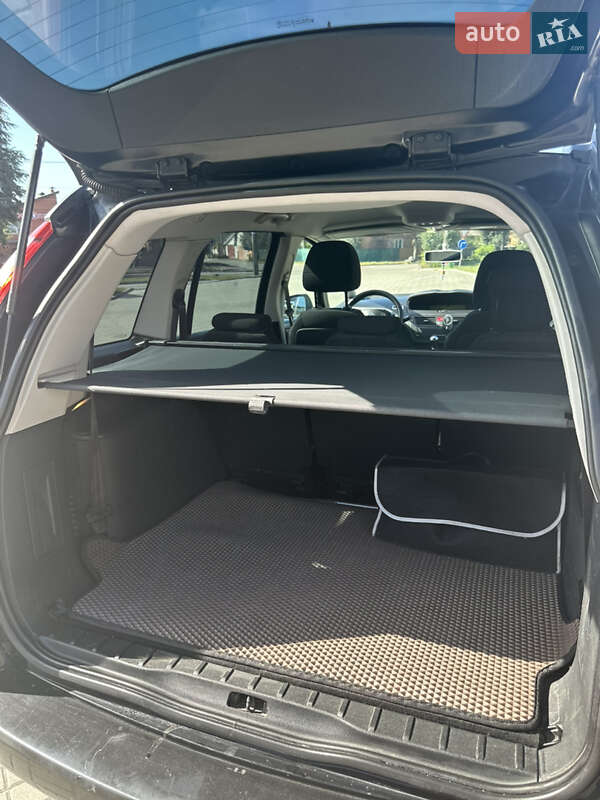 Мінівен Citroen Grand C4 Picasso 2010 в Житомирі