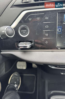 Минивэн Citroen Grand C4 Picasso 2014 в 