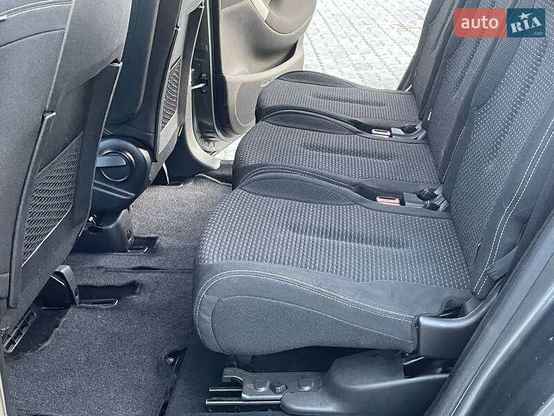 Минивэн Citroen Grand C4 Picasso 2012 в Меденичах фото 45 Минивэн Citroen Grand C4 Picasso 2012 в Меденичах