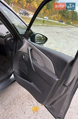 Минивэн Citroen Grand C4 Picasso 2014 в 