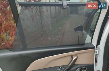 Минивэн Citroen Grand C4 Picasso 2015 в 