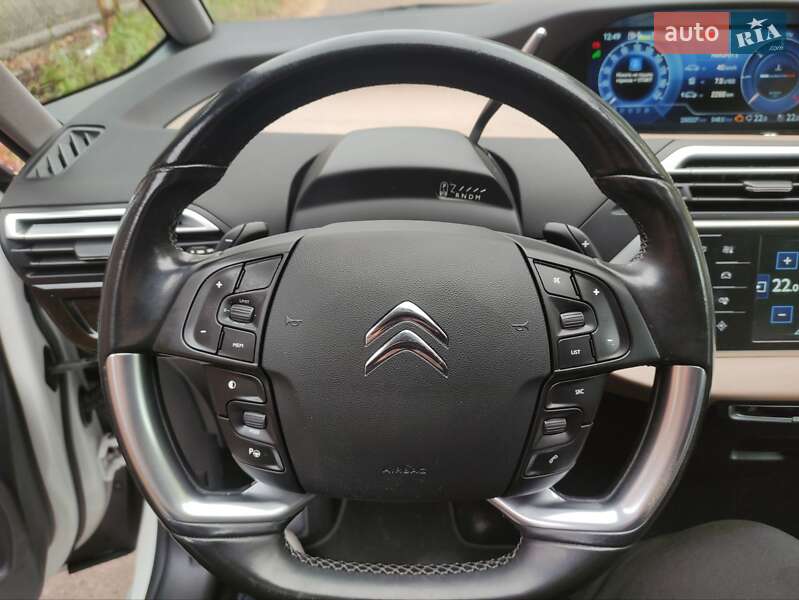 Минивэн Citroen Grand C4 Picasso 2015 в Киеве фото 26 Минивэн Citroen Grand C4 Picasso 2015 в Киеве
