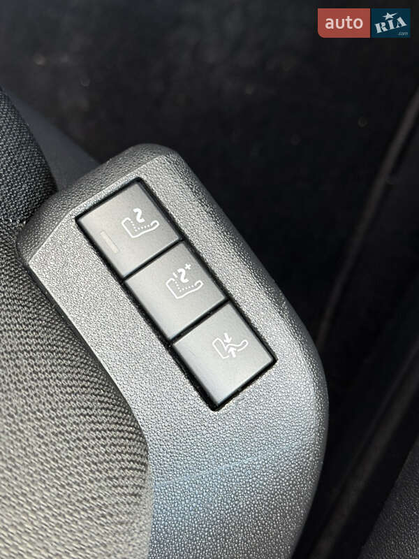 Минивэн Citroen Grand C4 Picasso 2017 в Дубно фото 37 Минивэн Citroen Grand C4 Picasso 2017 в Дубно