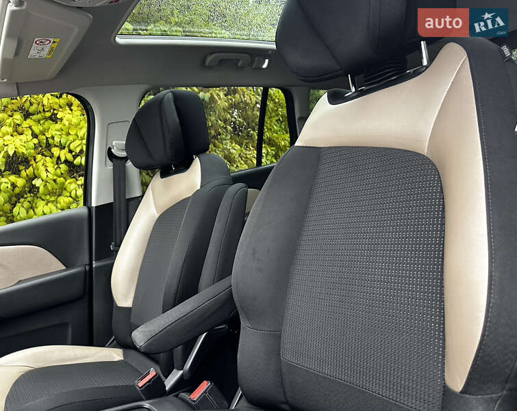 Минивэн Citroen Grand C4 Picasso 2015 в Тернополе