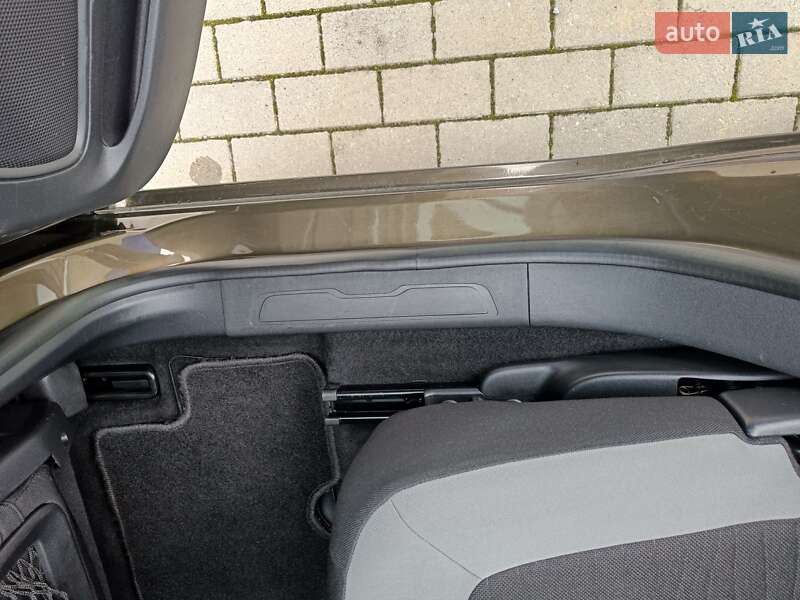 Минивэн Citroen Grand C4 Picasso 2014 в Калуше фото 47 Минивэн Citroen Grand C4 Picasso 2014 в Калуше