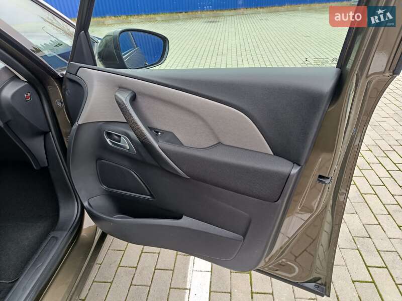 Минивэн Citroen Grand C4 Picasso 2014 в Калуше фото 49 Минивэн Citroen Grand C4 Picasso 2014 в Калуше