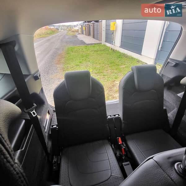 Мінівен Citroen Grand C4 Picasso 2016 в Нововолинську