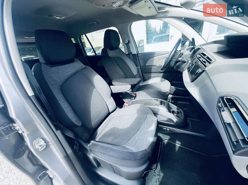 Минивэн Citroen Grand C4 Picasso 2017 в Луцке фото 8 Минивэн Citroen Grand C4 Picasso 2017 в Луцке
